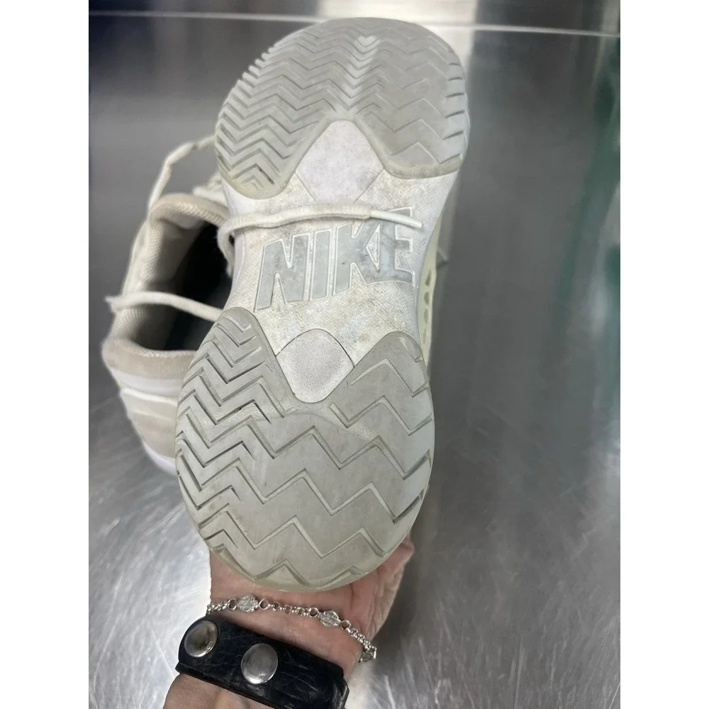 Size 7.5‎ Nike Zoom Cage 3 Tennis